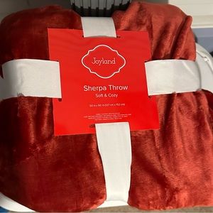 Joyland Sherpa Lined Throw Blanket (Chili Pepper)